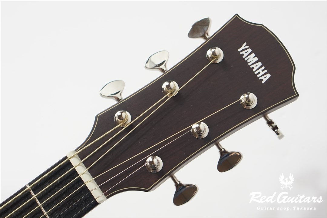 Yamaha AC5R Vintage Natural All-Solid Acoustic-Electric Guitar